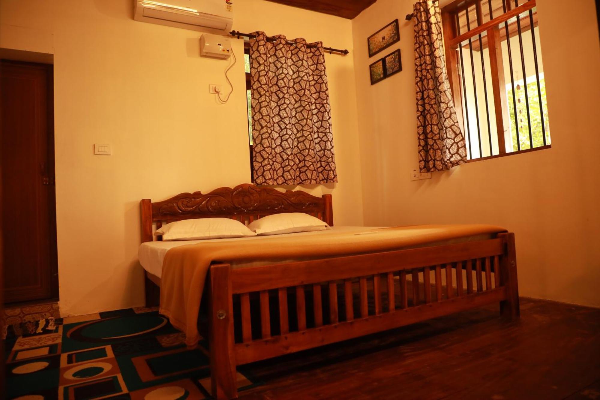 Kovalam Lake View Villa Vellayani Ngoại thất bức ảnh