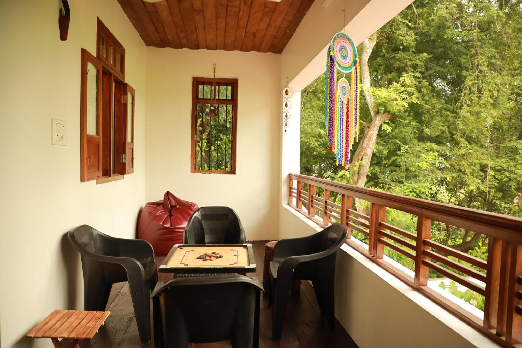 Kovalam Lake View Villa Vellayani Ngoại thất bức ảnh