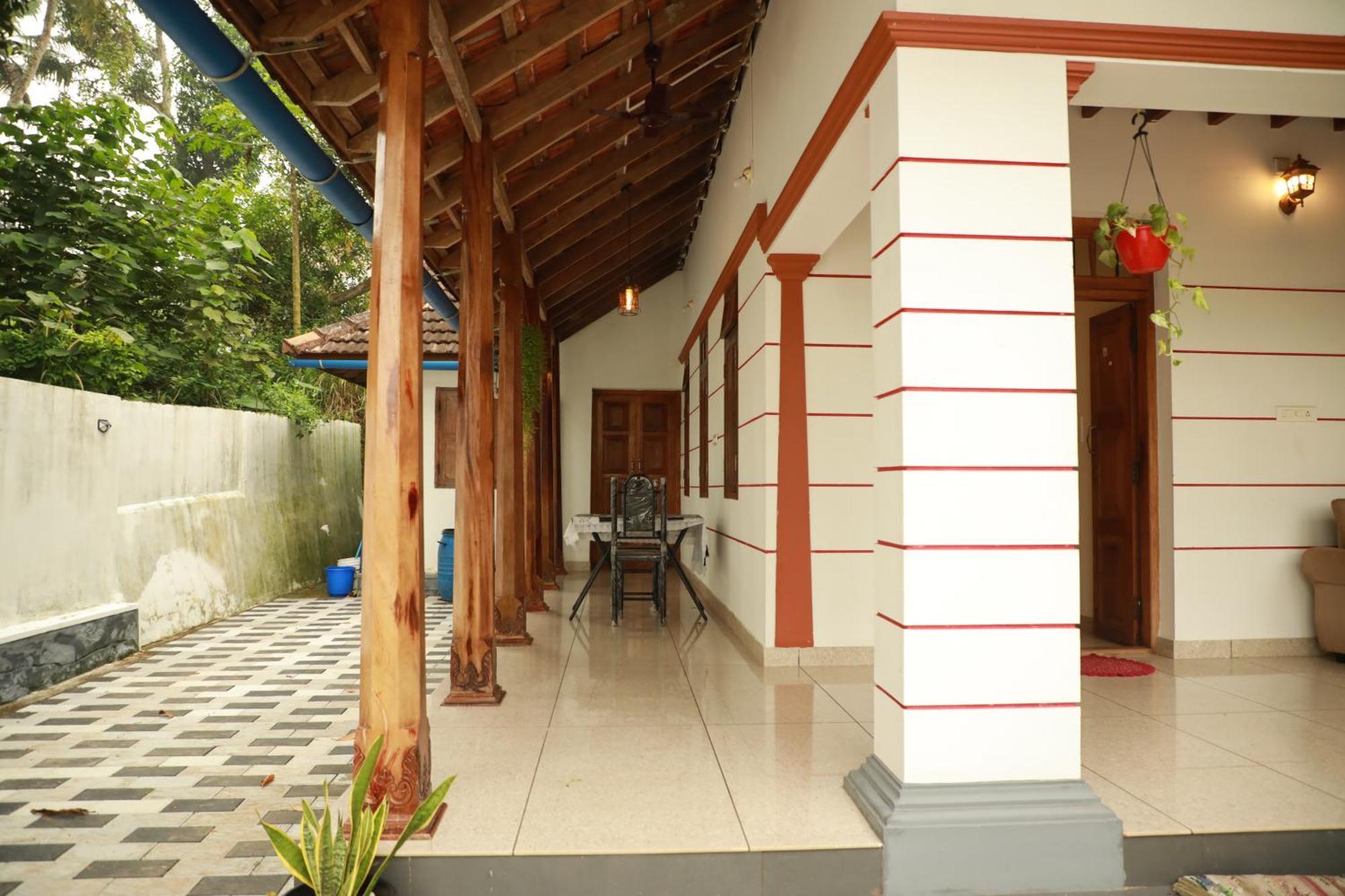 Kovalam Lake View Villa Vellayani Ngoại thất bức ảnh