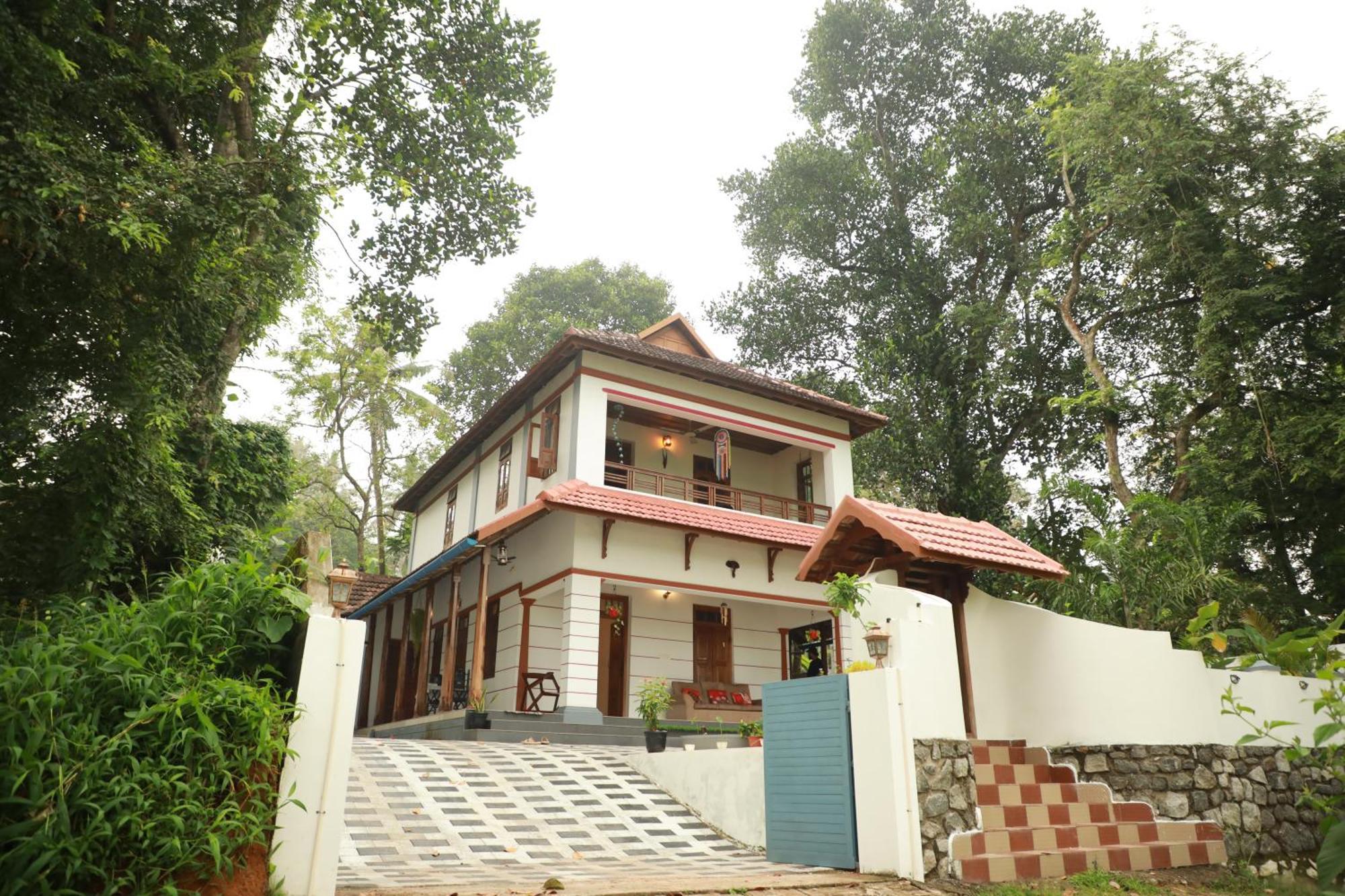 Kovalam Lake View Villa Vellayani Ngoại thất bức ảnh